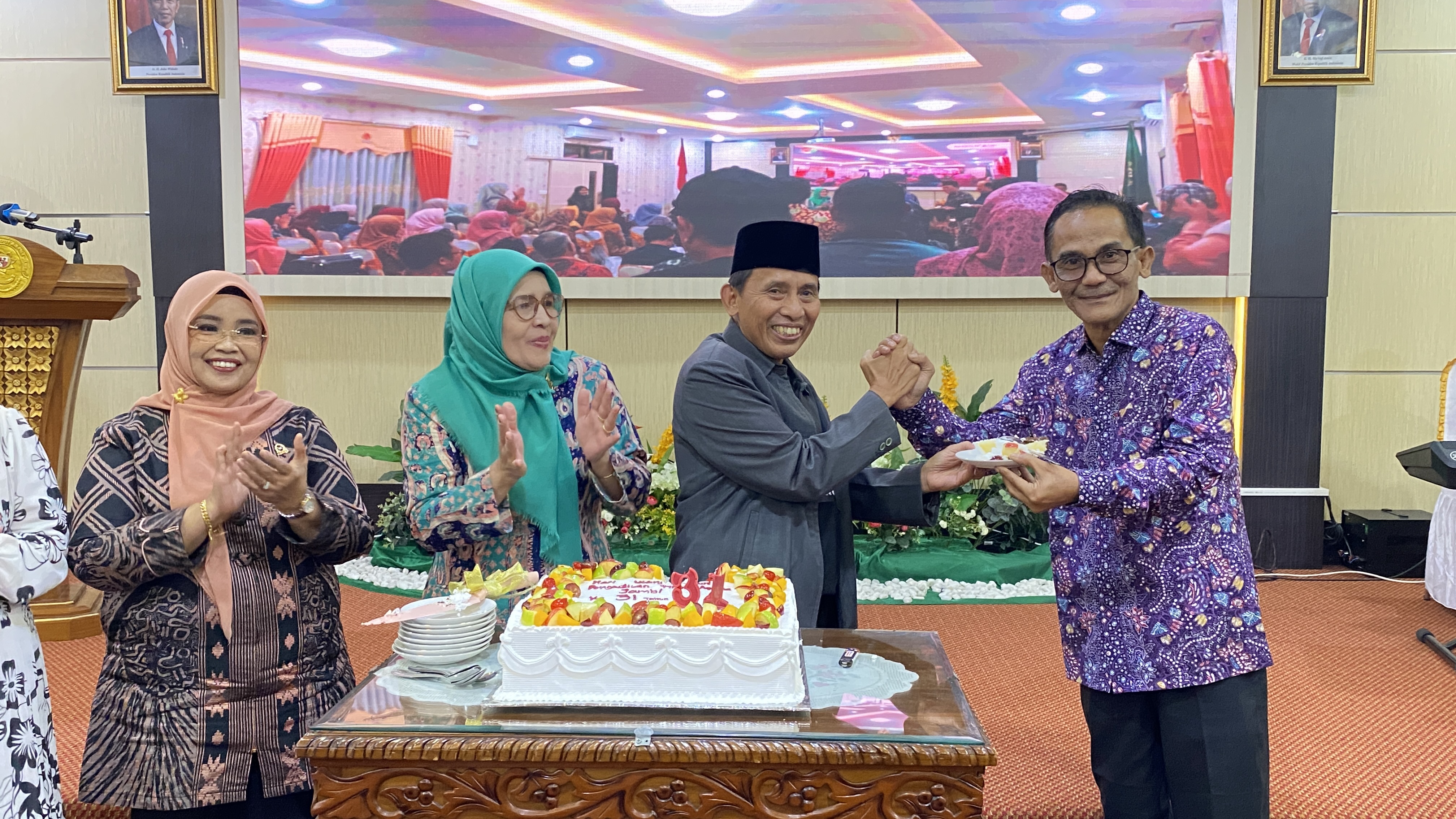 Meriahnya Malam Puncak Peringatan HUT PTA Jambi ke 31